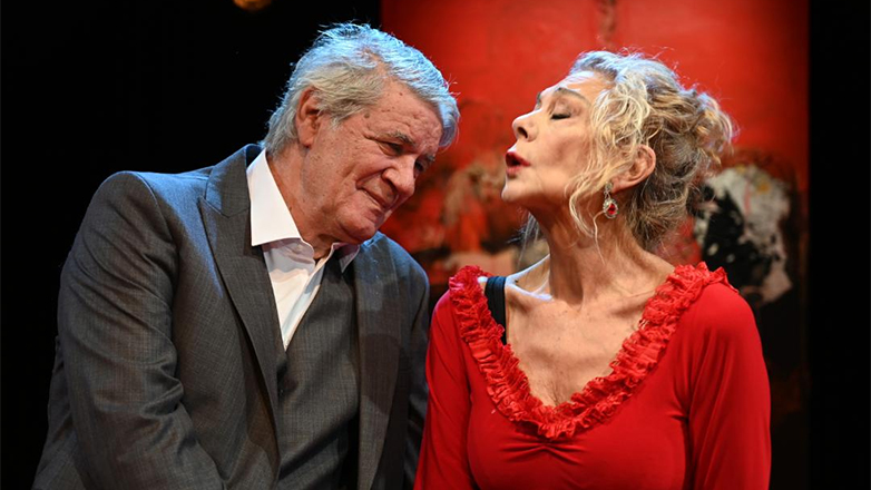 «Οι Δανειστές» του Στρίντμπεργκ στο Θέατρο Ελέρ – Δείτε φωτογραφίες και βίντεο