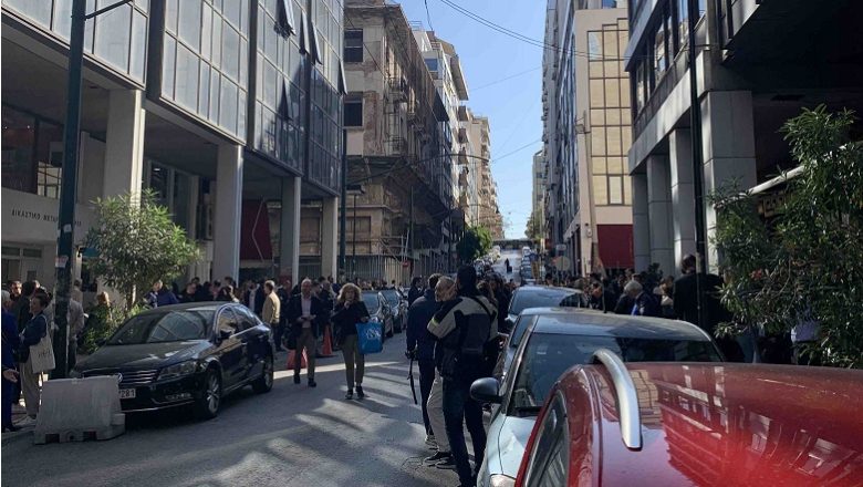 Δικαστήρια Πειραιά: Τηλεφώνημα για βόμβα Δικαστήρια Πειραιά: Τηλεφώνημα για βόμβα