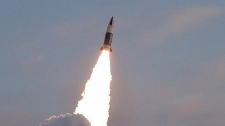 Η Βόρεια Κορέα εκτόξευσε πυραύλους πριν από τις προεδρικές εκλογές στις ΗΠΑ