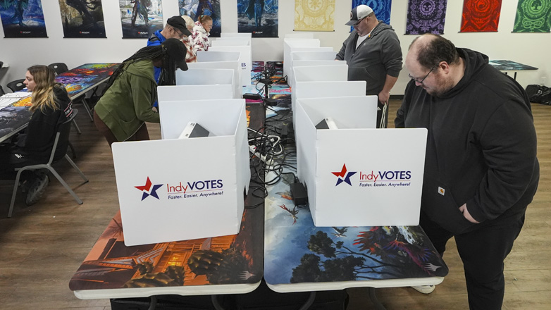 Έκλεισαν οι κάλπες σε Ιντιάνα και Κεντάκι