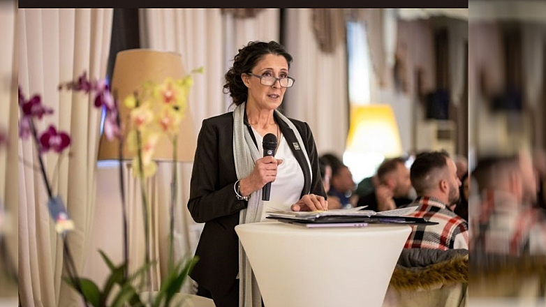 Επανεκλογή της κας Μαρίας Τσεσμελή στη θέση του Πρόεδρου της ΑΜΟΤΟΕ Επανεκλογή της κας Μαρίας Τσεσμελή στη θέση του Πρόεδρου της ΑΜΟΤΟΕ