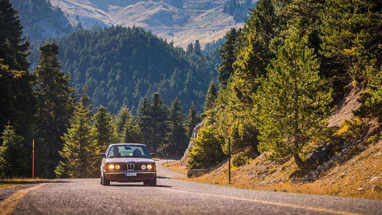 Historic Acropolis Regularity Rally 2024: Από τα πιο όμορφα σημεία θα περάσουν τα 57 πληρώματα που συμμετέχουν στον αγώνα