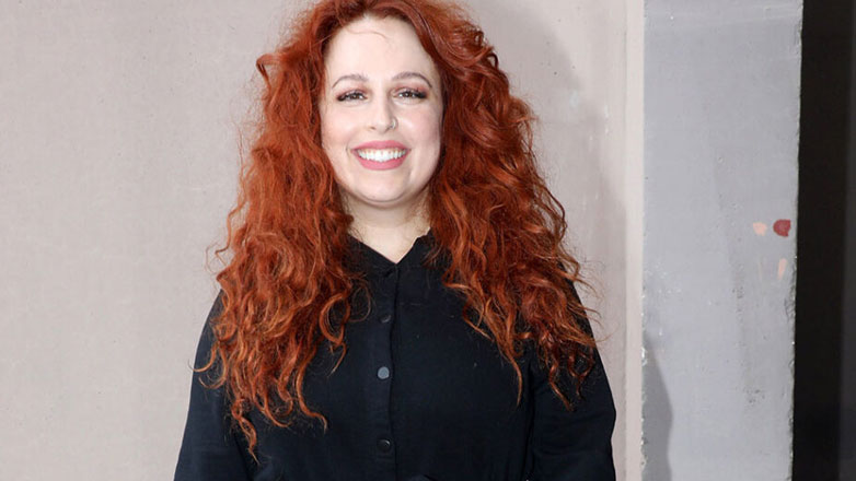 Σοφία Κουρτίδου: Μας δείχνει το σημάδι στο σώμα της μετά το ατύχημα που είχε στη σκηνή Σοφία Κουρτίδου: Μας δείχνει το σημάδι στο σώμα της μετά το ατύχημα που είχε στη σκηνή