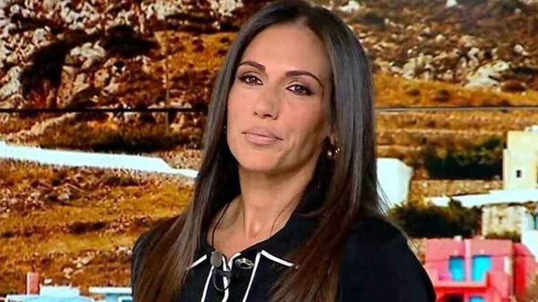 Ανθή Βούλγαρη: Η εμφάνιση on air με φουσκωμένη κοιλίτσα Ανθή Βούλγαρη: Η εμφάνιση on air με φουσκωμένη κοιλίτσα