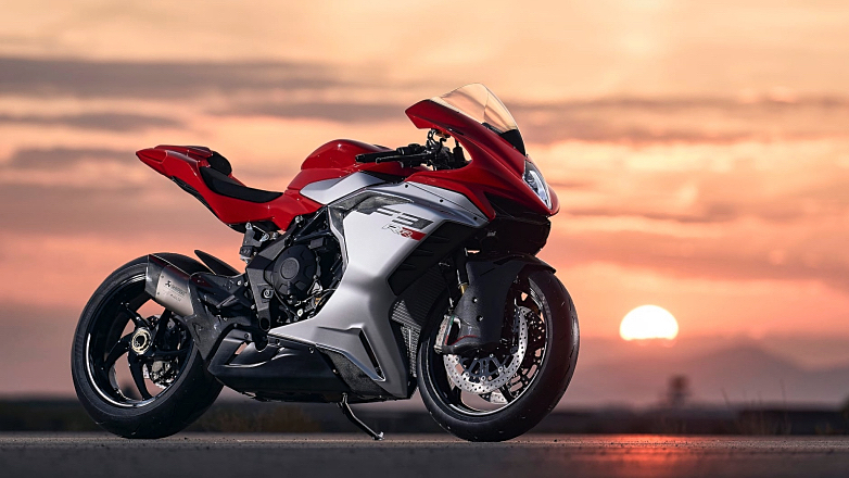Εντυπωσιακές συλλεκτικές MV Agusta Ottantesimo στην EICMA