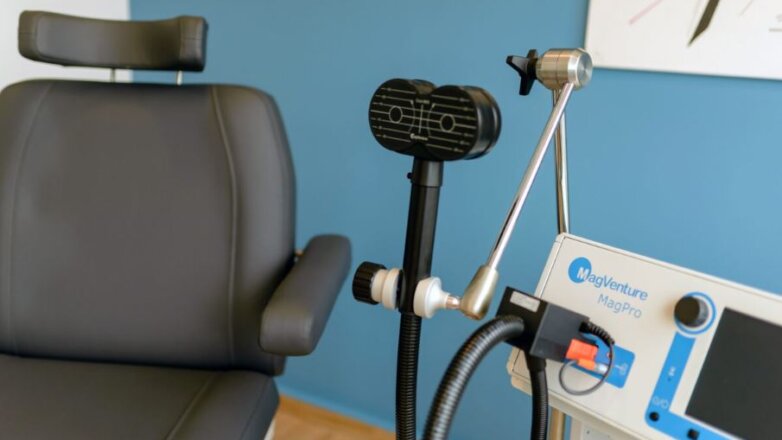 rTMS θεραπεία: Επαναστατική προσέγγιση για την αντιμετώπιση της κατάθλιψης