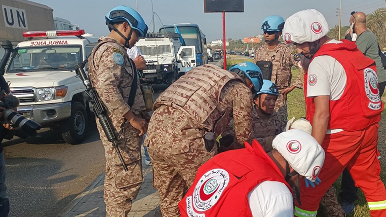 Λίβανος: Πέντε κυανόκρανοι και τρεις Λιβανέζοι στρατιώτες τραυματίστηκαν από ισραηλινό πλήγμα