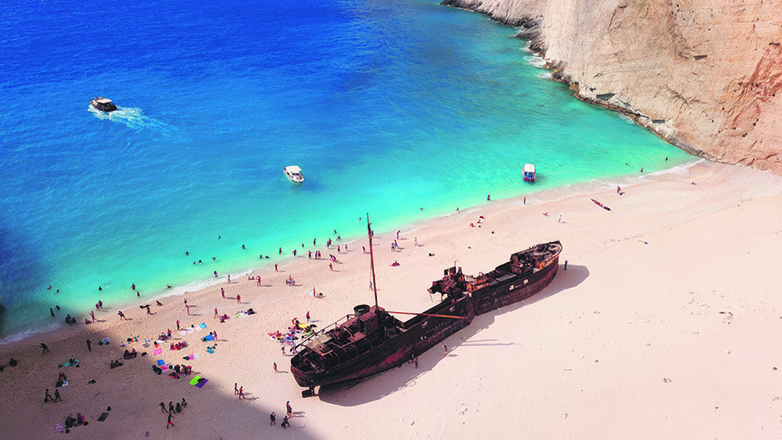 Ζάκυνθος: Περνάει στον Δήμο το Ναυάγιο