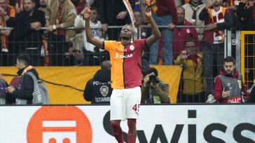 Europa League: Ο Οσιμέν «υπέγραψε» το ντέρμπι της Κωνσταντινούπολης, 3-2 η Γαλατά την Τότεναμ