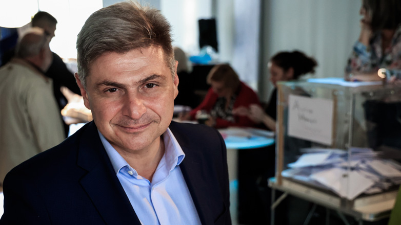 Επίθεση Φαραντούρη σε Κασσελάκη: «Είμαστε εδώ όσοι αξίζουμε να παραμείνουμε»