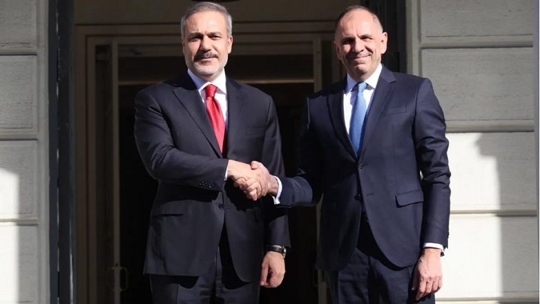 Σε εξέλιξη η συνάντηση Φιντάν – Γεραπετρίτη Σε εξέλιξη η συνάντηση Φιντάν – Γεραπετρίτη