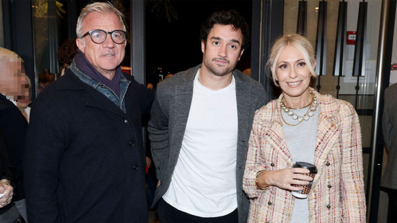 Μαρία Μπακοδήμου: Σπάνια κοινή εμφάνιση με τον πρώην σύζυγό της Δημήτρη Αργυρόπουλο και το 22χρονο γιο τους Άρη