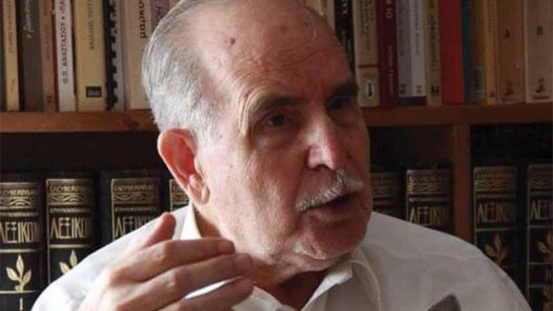 «Οι ψευτομορφωμένοι»: Ένα υπέροχο κείμενο του Ντίνου Χριστιανόπουλου για την ημιμάθεια και την υποκρισία