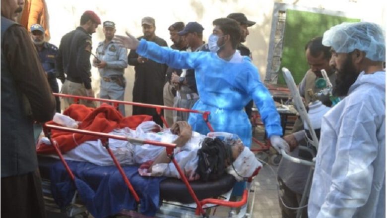 Πακιστάν: Τουλάχιστον 24 νεκροί και 40 τραυματίες από έκρηξη βόμβας