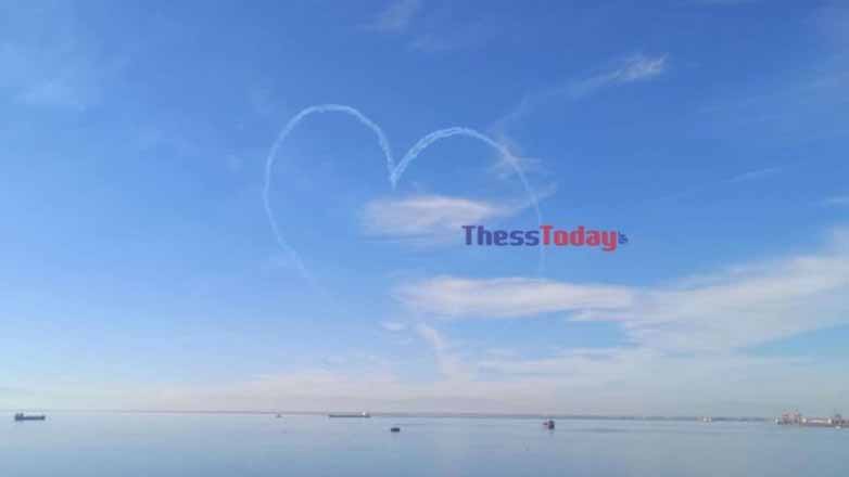 Εντυπωσιακή επίδειξη από Αιγύπτιους πιλότους στην Θεσσαλονίκη