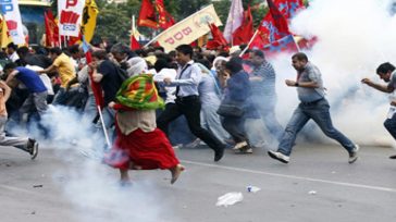 Τουρκία: Κύμα συλλήψεων Κούρδων μετά την καθαίρεση δημάρχων