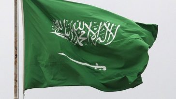 Ο αρχηγός των σαουδαραβικών ενόπλων δυνάμεων επισκέπτεται το Ιράν για συνομιλίες με αξιωματούχους