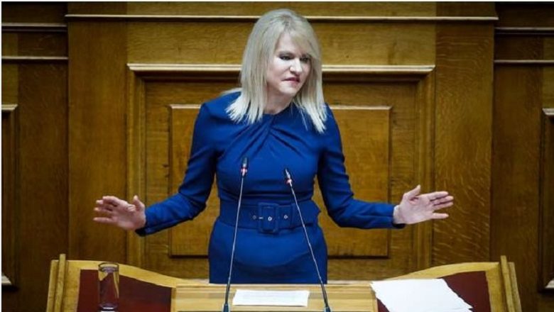 Παραιτήθηκε από γραμματέας της ΚΟ του ΣΥΡΙΖΑ η Θεοδώρα Τζάκρη Παραιτήθηκε από γραμματέας της ΚΟ του ΣΥΡΙΖΑ η Θεοδώρα Τζάκρη