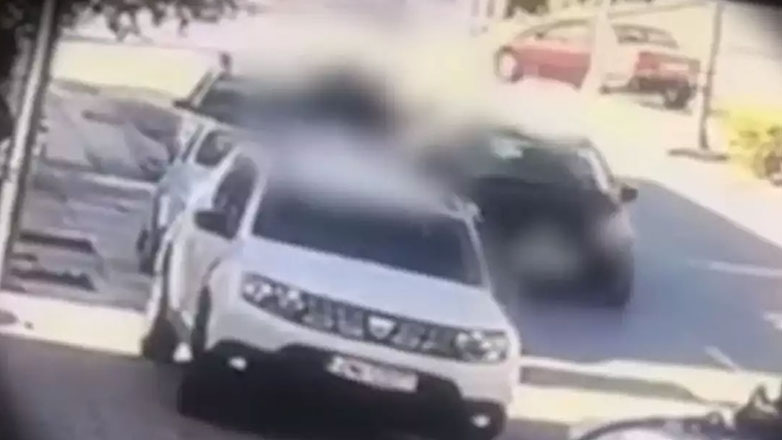 Περιστέρι: Η στιγμή που το ΙΧ εκτοξεύει 60χρονο άνδρα και τον σκοτώνει