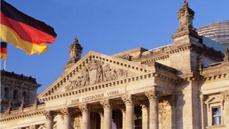 Γερμανία: «Κλείδωσε» η ημερομηνία των πρόωρων εκλογών