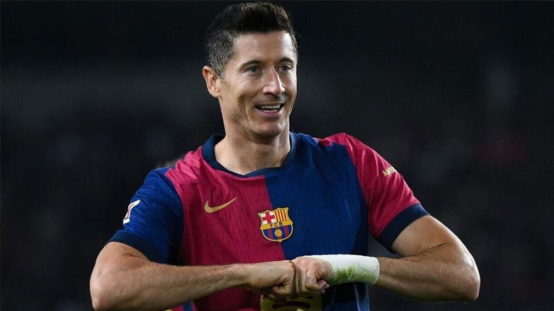 Μπαρτσελόνα: Μένει με μειωμένες αποδοχές ο Λεβαντόφσκι και την επόμενη σεζόν