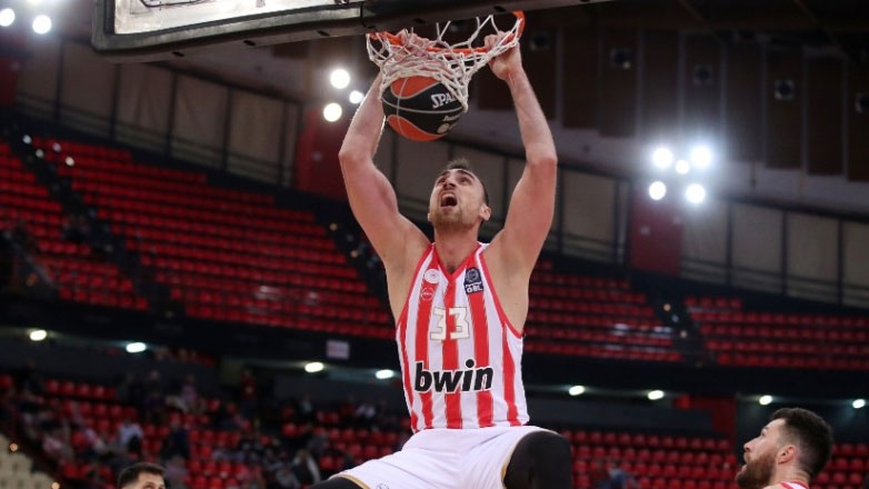 Greek Basketball League: MVP ο Μιλουτίνοφ