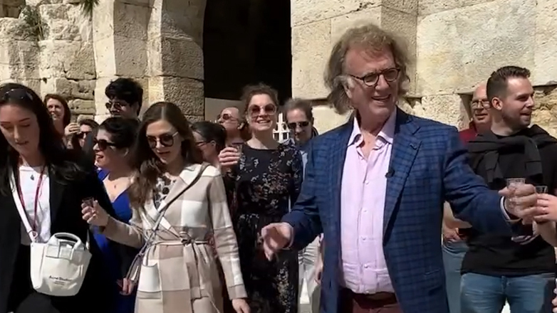 Ο «βασιλιάς του βαλς» Αντρέ Ριέ επιστρέφει στην Αθήνα