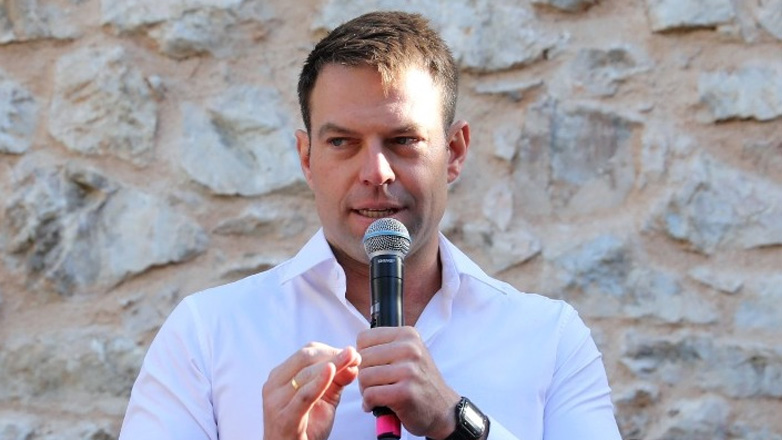 Κασσελάκης: Δεν θα φύγω από τη χώρα – Ο κόσμος θα αποφασίσει για το όνομα του κόμματος και τις θέσεις