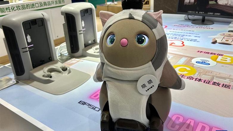 Xiaoxiao: Το ρομπότ – κατοικίδιο που κλέβει τις εντυπώσεις