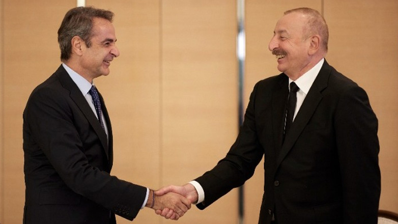 Συνάντηση Μητσοτάκη με τον πρόεδρο του Αζερμπαϊτζάν