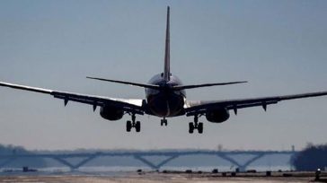 Στο αεροδρόμιο Ελ. Βενιζέλος επέστρεψε πτήση προς Λήμνο λόγω σφοδρών βροχοπτώσεων