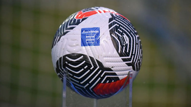 Super League: «Καμπάνες» σε τέσσερις ΠΑΕ