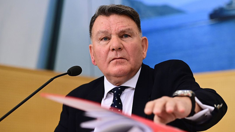 Πάτρα: Τα «βρόντηξε» κι έφυγε από Δίκη ο Κούγιας