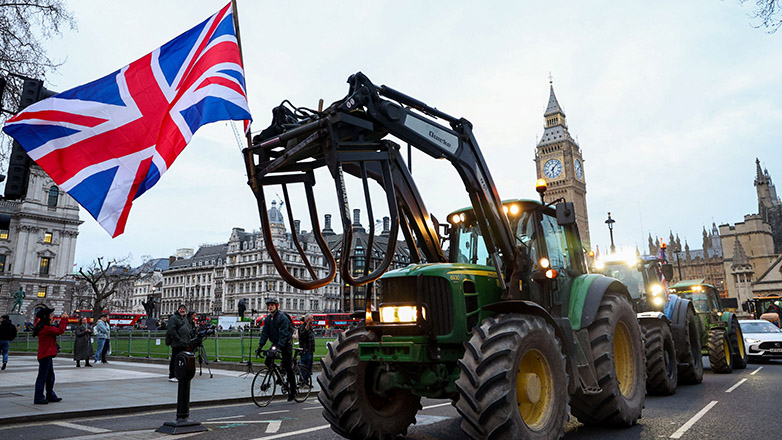 Βρετανία: 20.000 τρακτέρ έτοιμα να μπλοκάρουν το Λονδίνο