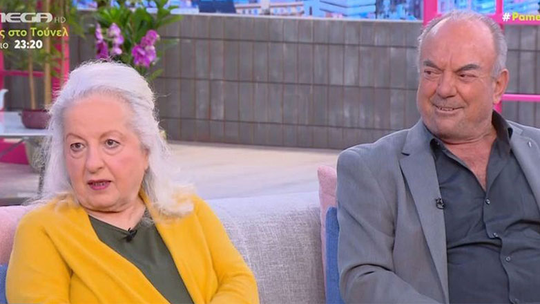 Ελένη Γερασιμίδου και Αντώνης Ξένος απαντούν για τις φήμες χωρισμού – «Δεν της μιλάω στο σπίτι» Ελένη Γερασιμίδου και Αντώνης Ξένος απαντούν για τις φήμες χωρισμού – «Δεν της μιλάω στο σπίτι»