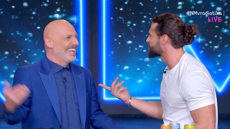 Κωνσταντίνος Βασάλος σε Νίκο Μουτσινά: «Έχω πει εγώ ότι έχω κοπέλα;»