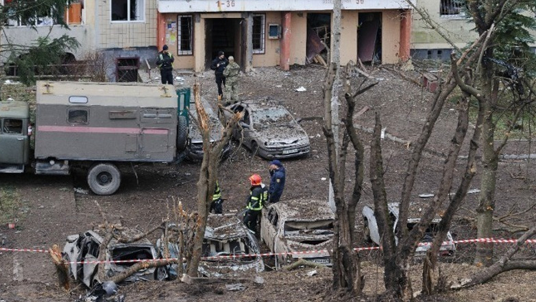Ουκρανία: Οκτώ νεκροί, ανάμεσά τους ένα παιδί, από ρωσική πυραυλική επίθεση στο Σούμι