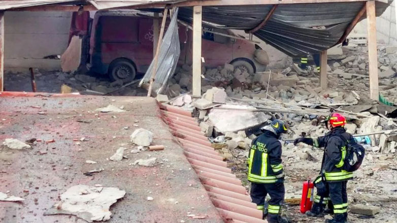 Ιταλία: Τουλάχιστον τρεις νεκροί από έκρηξη σε εργοστάσιο κατασκευής πυροτεχνημάτων κοντά στη Νάπολη