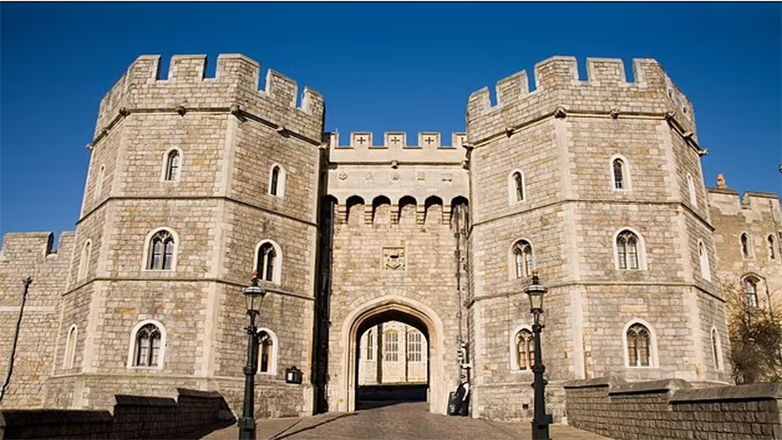 Βρετανία: Επιδρομή μασκοφόρων στο παλάτι του Ουίνδσορ