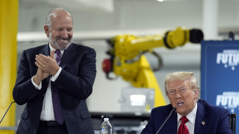 Ο Τραμπ διόρισε τον Χάουαρντ Λούτνικ υπουργό Εμπορίου των ΗΠΑ