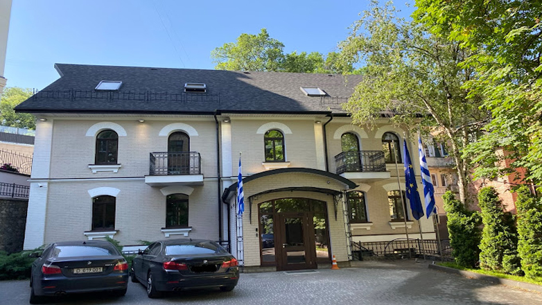 Έκλεισε η Ελληνική πρεσβεία στο Κίεβο λόγω φόβου βομβαρδισμών