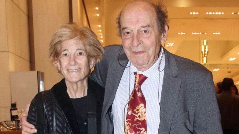 Μανούσος Μανουσάκης: Τα πρώτα λόγια της συζύγου του μετά τον θάνατό του Μανούσος Μανουσάκης: Τα πρώτα λόγια της συζύγου του μετά τον θάνατό του