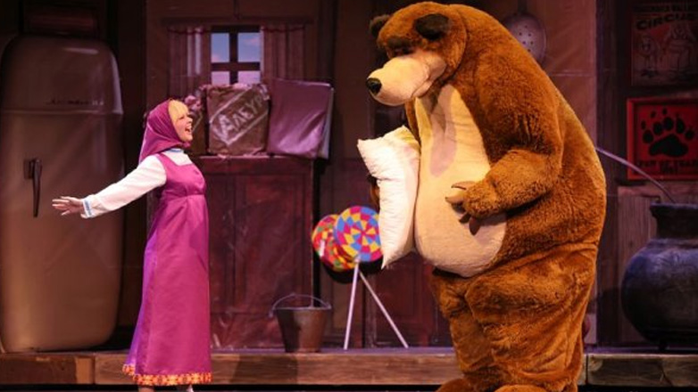 «Η Μάσα και ο Αρκούδος, μια μεγάλη γιορτή»: Στο θέατρο «Αλέκος Αλεξανδράκης» η παράσταση που σκηνοθετεί η Ταμίλλα Κουλίεβα!