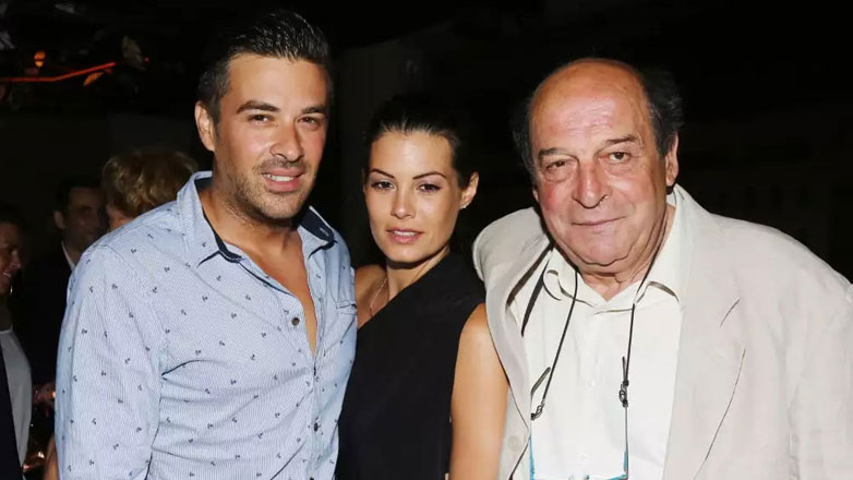 Γιάννης Αϊβάζης: Η συγκινητική ανάρτηση για τον θάνατο του Μανουσάκη – «Σου χρωστάω πολλά!»