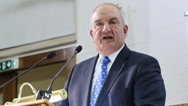 LIVE: Ο Κώστας Καραμανλής από τη Πάτρα