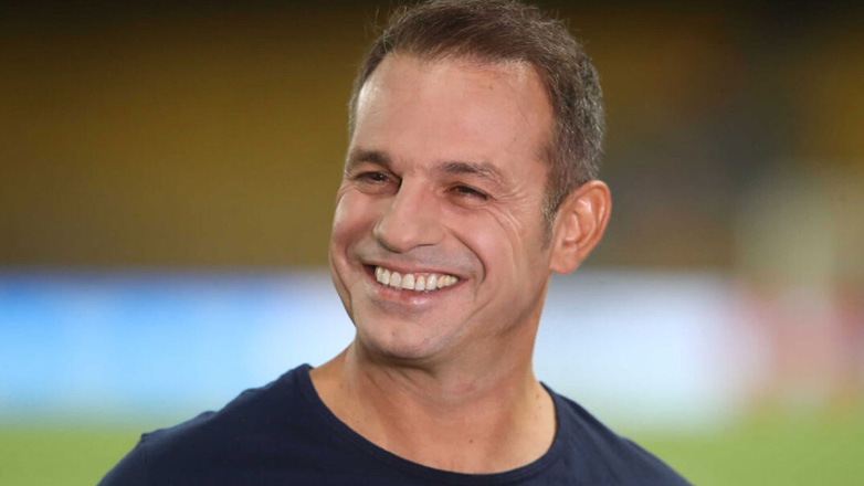 Ντέμης Νικολαΐδης: Αποκάλυψε τον λόγο που γύρισε στην Ελλάδα με τη Δέσποινα Βανδή πριν 20 χρόνια Ντέμης Νικολαΐδης: Αποκάλυψε τον λόγο που γύρισε στην Ελλάδα με τη Δέσποινα Βανδή πριν 20 χρόνια