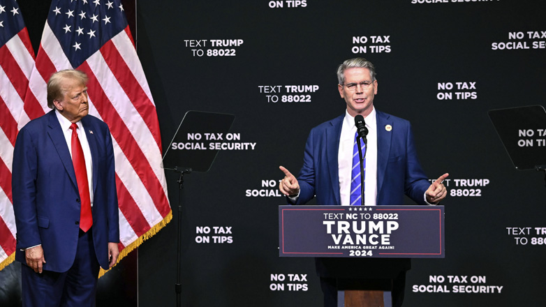 Ο Τραμπ επέλεξε τον Σκοτ Μπέσεντ για υπουργό Οικονομικών