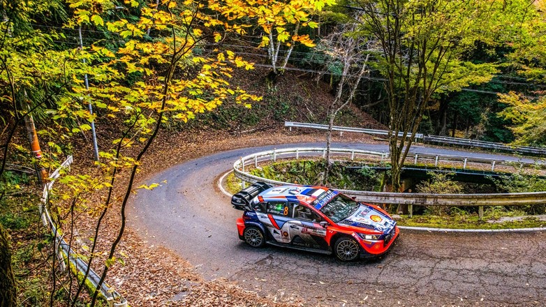 WRC: Ο Tanak προηγείται στο Ράλι Ιαπωνίας– Ο Neuville βρίσκεται μια ανάσα από τον 1ο του παγκόσμιο τίτλο