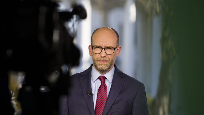 Ο Τραμπ επέλεξε τον Ρας Βόουτ για διευθυντή του Γραφείου Διαχείρισης και Προϋπολογισμού