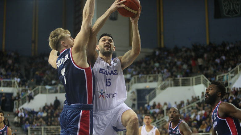 Ανώτερη η Εθνική, 77-67 τη Μεγάλη Βρετανία